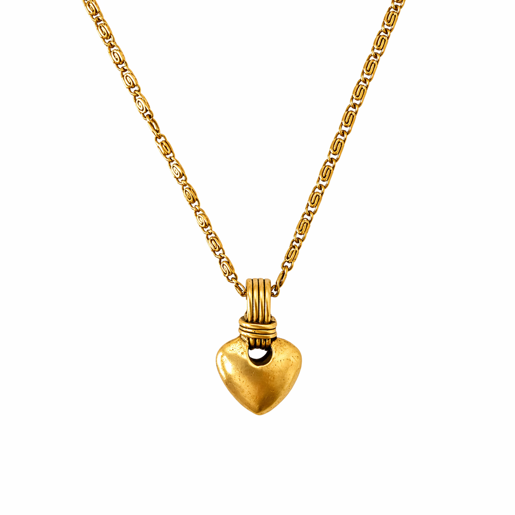 Amour Petite Heart Necklace