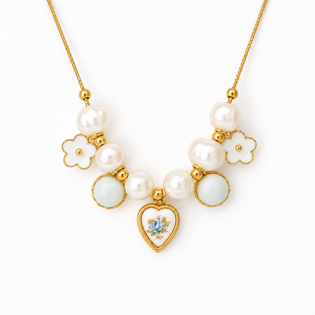 Fleur de Lait Heart Necklace