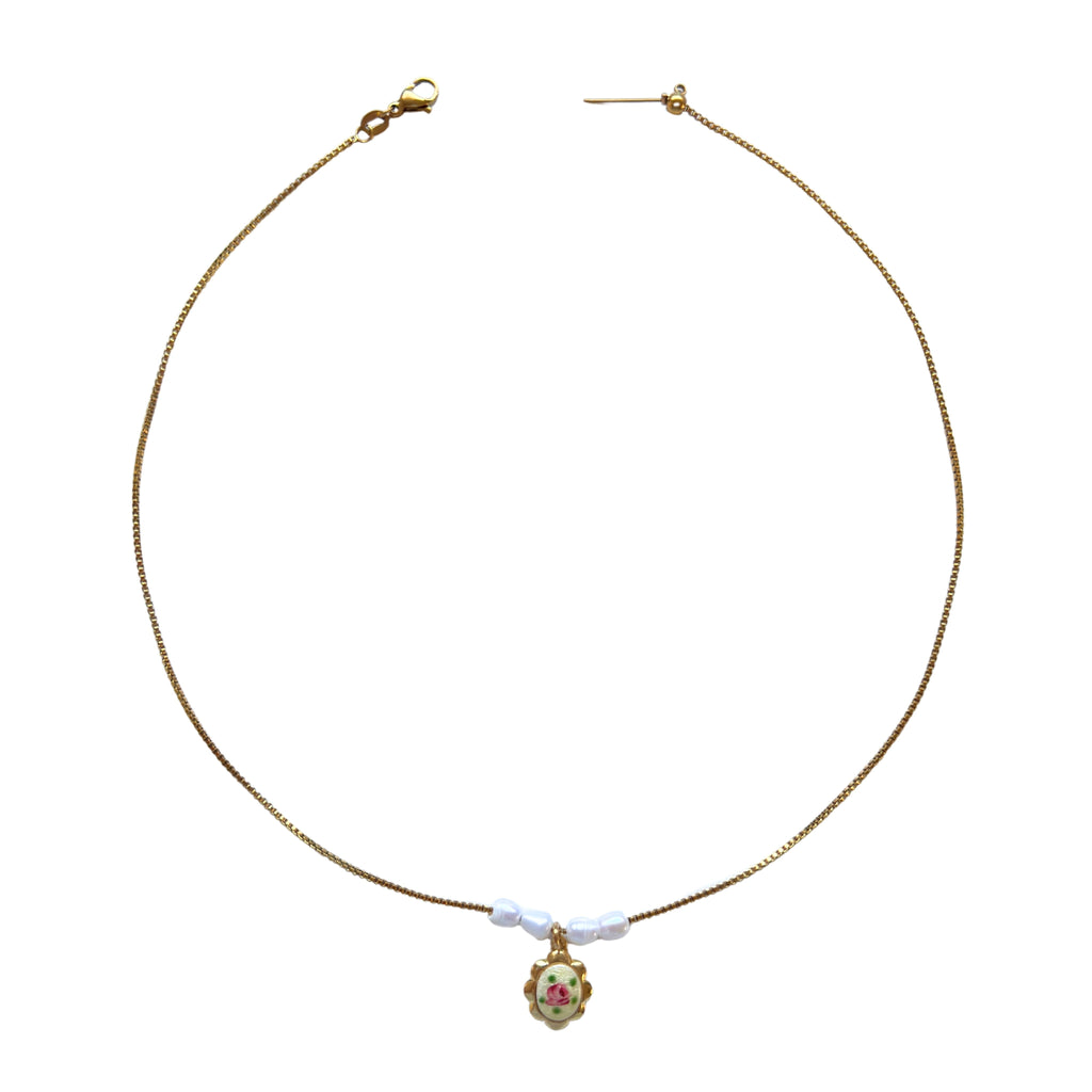 16.5-inch gold chain with vintage floral pearl necklace