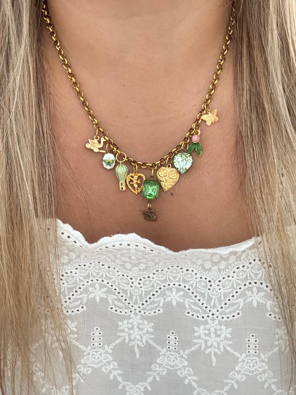 Célestine Émeraude Charm Necklace