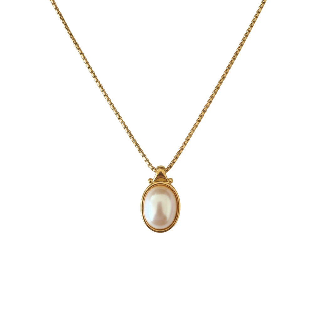 Estelle Necklace