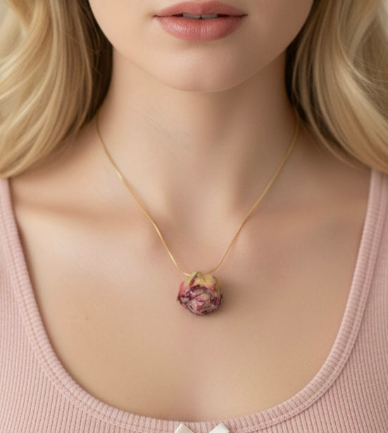 Rose Necklace