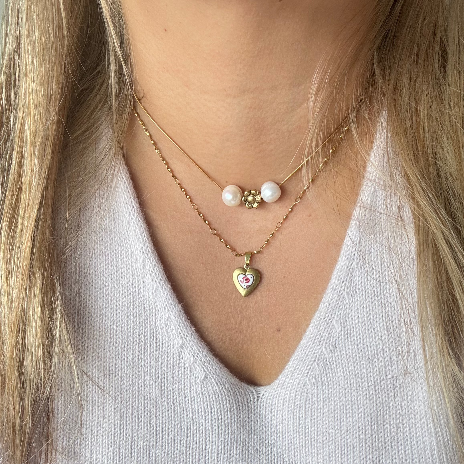 Model wearing the Aloette Necklace