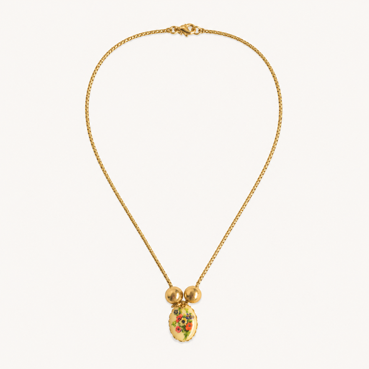 Petite Fleur Cameo Necklace